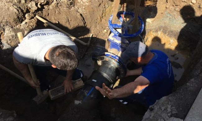 Mahallere su verilmeye başlandı