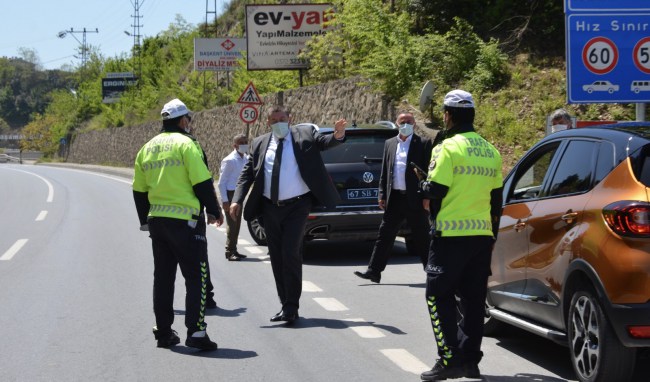 Başkan Tekin bayram turunda