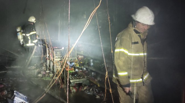 Bizim Toptan küle döndü