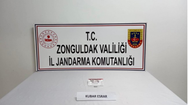 Jandarma, Akçakoca’dan geçirmedi