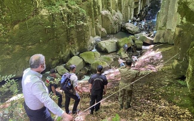 Vali Tutulmaz, Kayalıdere Şelalelerinde