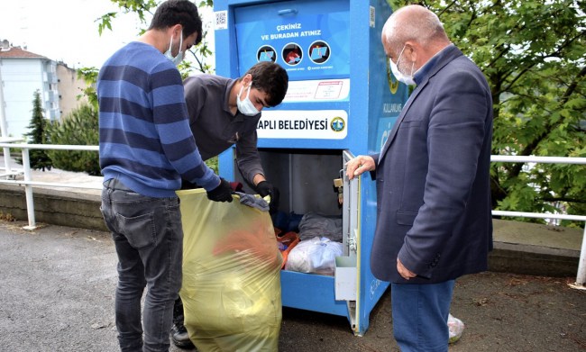 6 günde 600 kg giysi toplandı