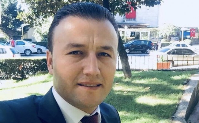 İsmail Üstün görevden alındı