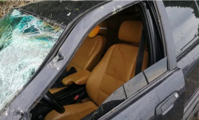 Yoldan çıktı, bankete düştü