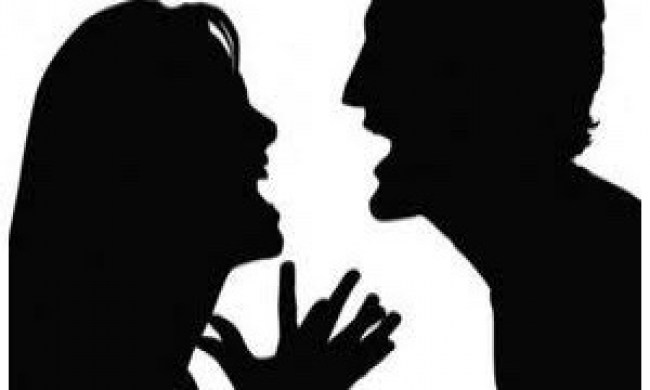 Karı koca kavgası karakolda bitti