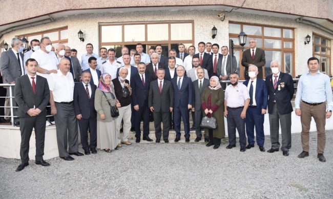 Turanlı’ya veda yemeği