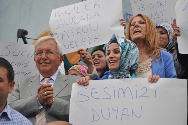 "Sadaka Değil, Hakkımızı İstiyoruz"