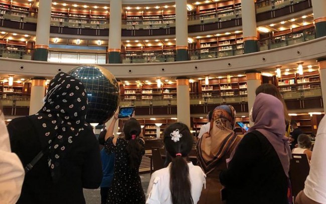 Gaziantep'te kitapseverler Millet Kütüphanesi'nde buluştu