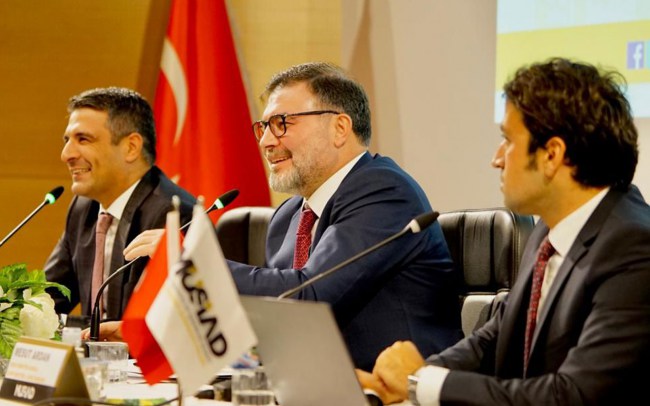 MÜSİAD İzmir'de 7326 Sayılı Kanun anlatıldı