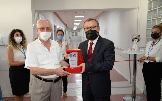BUÜ Hastanesi'nde çifte açılış