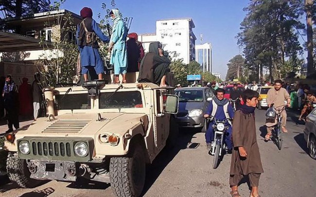 Taliban, Logar'ı da aldı!