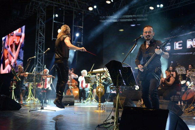 Bursa'da Senforock gece