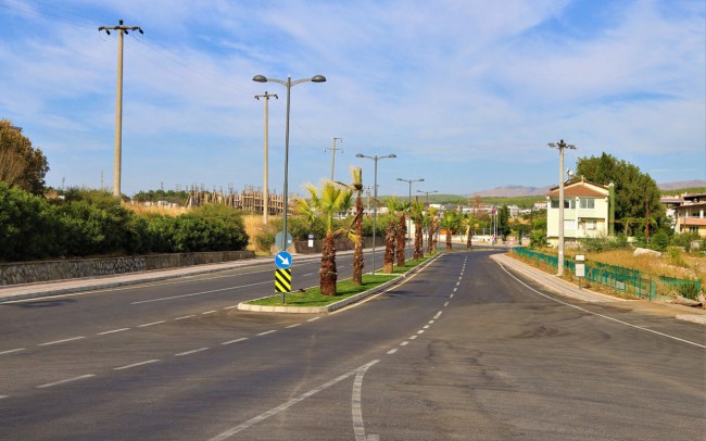 Menderes Görece'nin yolu asfaltlandı