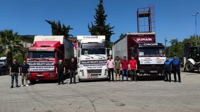 Devrek'ten afet bölgesine 3 kamyon yardım malzemesi yola çıktı