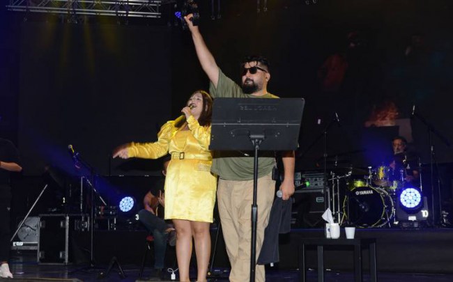 Eypio ve Tuğça Kandemir'den Bursa'ya özel