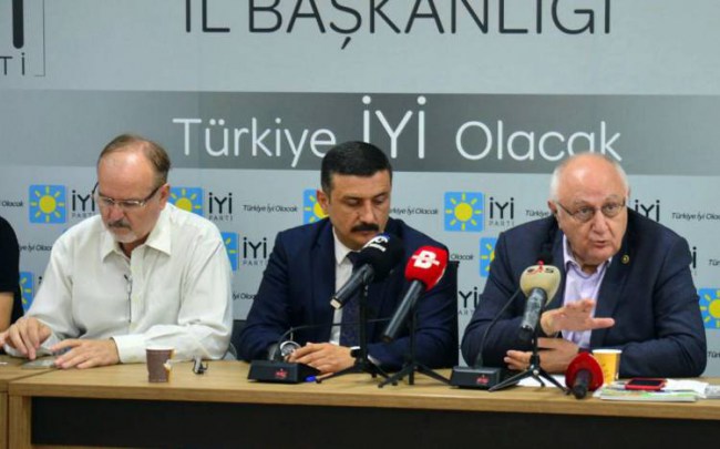 İYİ Parti: "Kum saati boşalıyor"