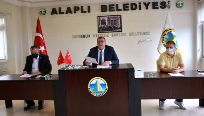 Başkan Tekin isyan etti: "CHP'li olduğum için kredi alamadım"