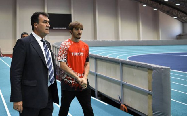 Bursa Osmangazi'de yetişti, dünya şampiyonu oldu