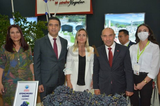 İEF' den "Geleceği İzmir'de Birlikte Kuruyoruz" teması