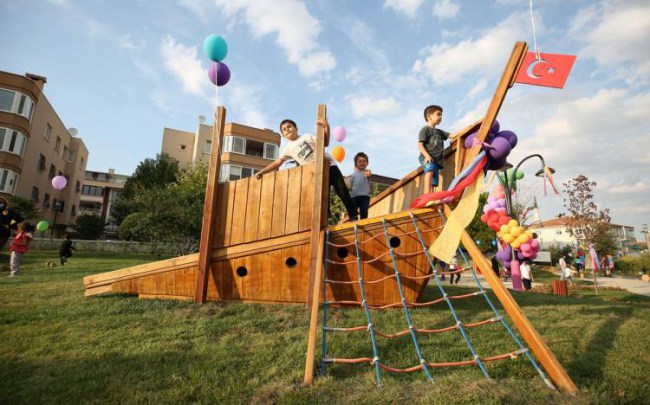 Bursa'da çocukların tasarladığı park açıldı
