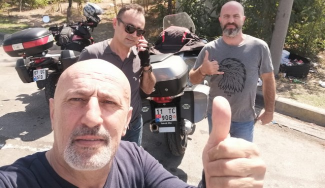 Süleymanbeyler muhtarı Morcu görevi Ali İhsan Okur'a devretti