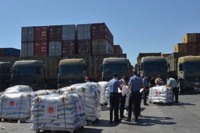 MSB'den Beyrut'a yardım malzemesi