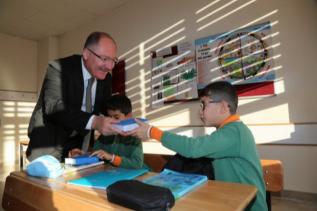 Sivas Belediyesi'nden öğrencilere ödül Bosna Hersek gezisi