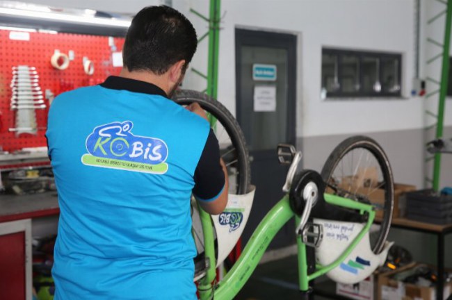 Kocaeli'de bisikletlere verilen zararlar tepki çekiyor