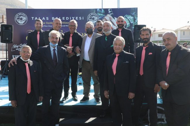 Kayseri Talas'ta 'Altın Sesler' mutluluğu