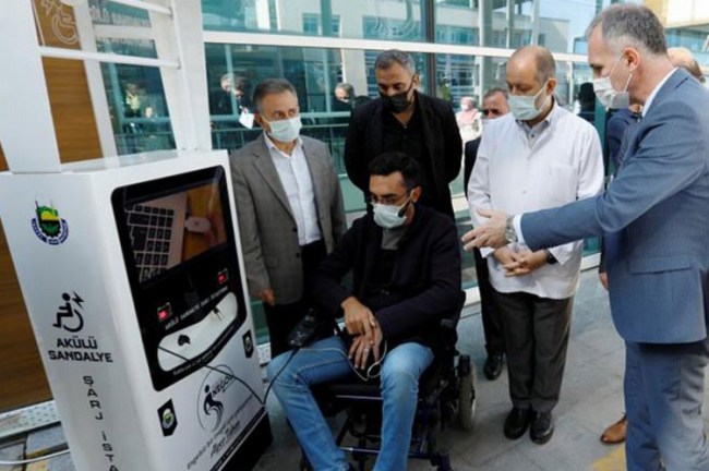 Bursa İnegöl'de iki engelli şarj istasyonu daha hizmette