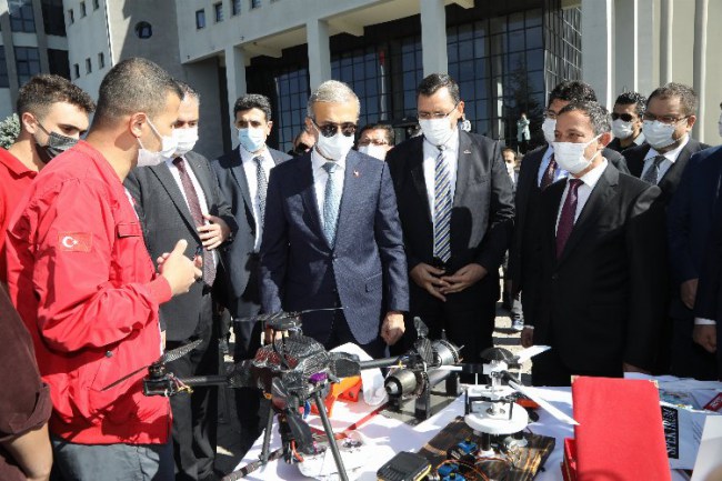 Savunma sanayi öğrencilerle buluştu