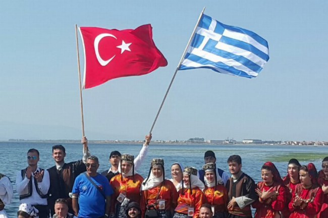 İzmir'de Türk- Yunan dostluk ve barış mesajı