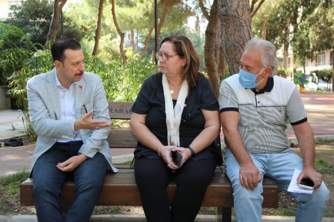 AK Partili Kaya: "İzmir trafik ve temiz içme suya özlem duyuyor"