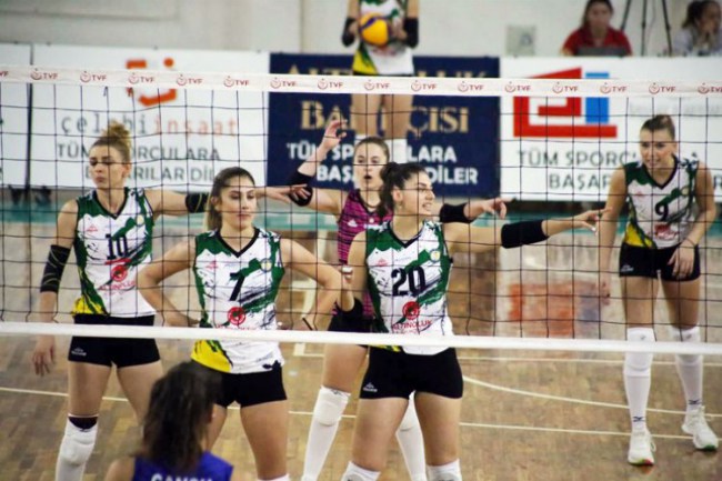 Edremit Belediyesi Altınolukspor galibiyetle başladı