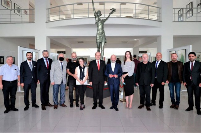 KKTC'de 'Doğa Yansımaları'nda eserler görücüye çıktı