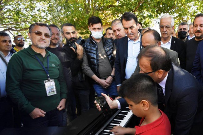 Kusursuz kulak, Cumhurbaşkanı Erdoğan için çaldı!