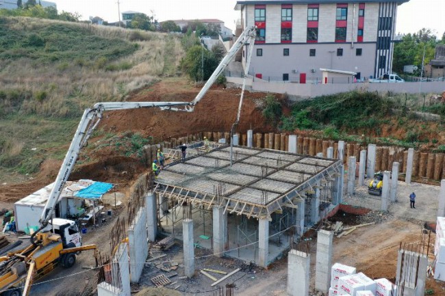 Kocaeli Gebze'de Beyaz Kalpler Merkezi çalışmaları devam ediyor