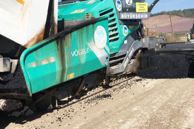 Sakarya Bağlar'a okul yoluna asfalt