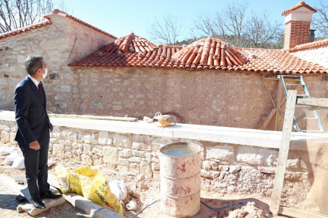 İzmir Urla'da tarihi doku