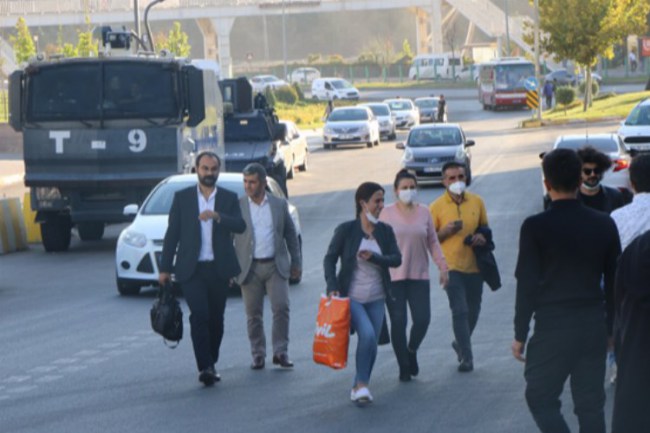 Batman'da örgüt üyeliği iddiasıyla gözaltına alınan 5 kişi serbest