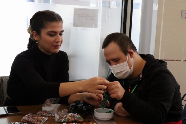 İzmit'te Down Cafe etkinlikleri