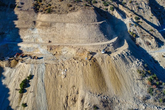 Batman'da heyelana teraslı önlem
