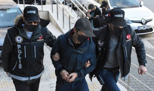 Kdz. Ereğli'de uyuşturucudan 25 kişiye gözaltı