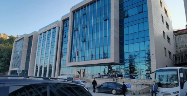 Çekirge Operasyonunda 16 şüpheli adliye'de