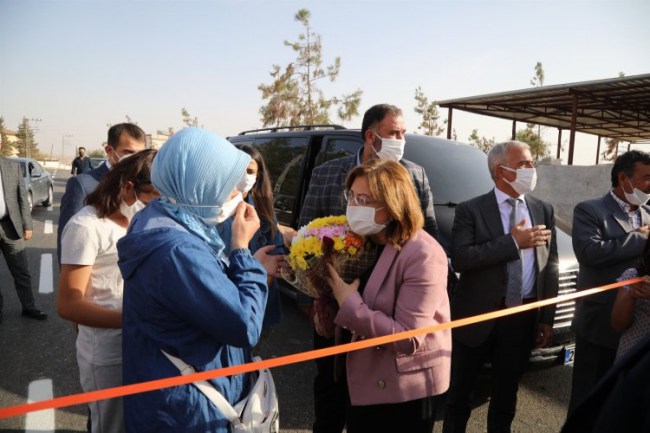 Başkan Şahin, Gaziantep'in yenilenen yolunu açtı