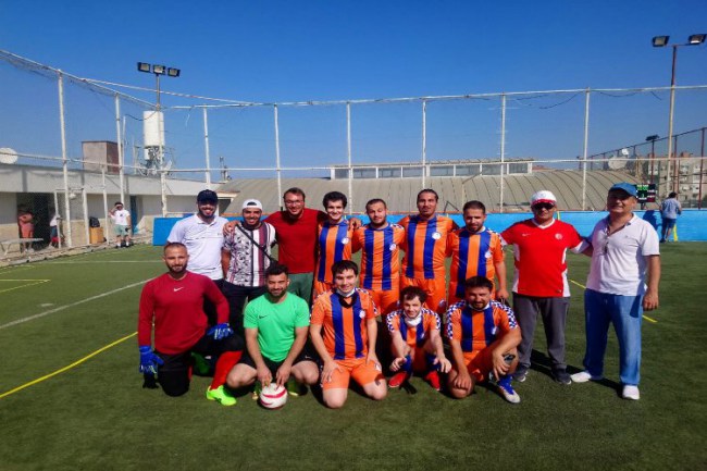 İzmir Çağdaş Görmeyenler galibiyete uzandı