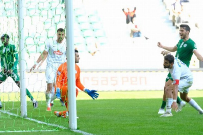 Karadeniz derbisi Giresunspor'un