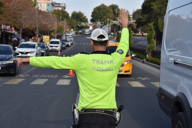 5 bin noktada 23 bin personelle eş zamanlı denetim