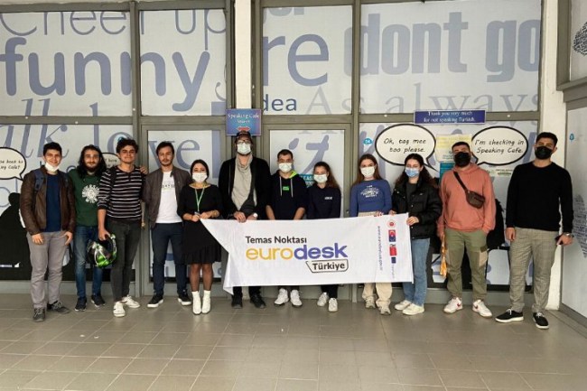 Kocaeli İzmitli gençlere Erasmus bilgilendirmesi