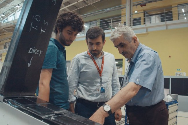 Özdemir Bayraktar vefat etti